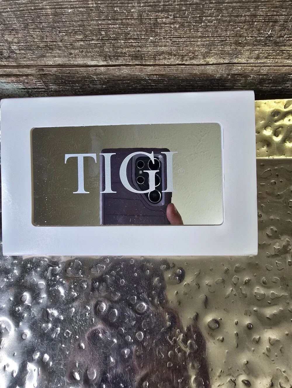 TIGI Discontinued Eyeshadow Palette, 8 Color Collection, NEW